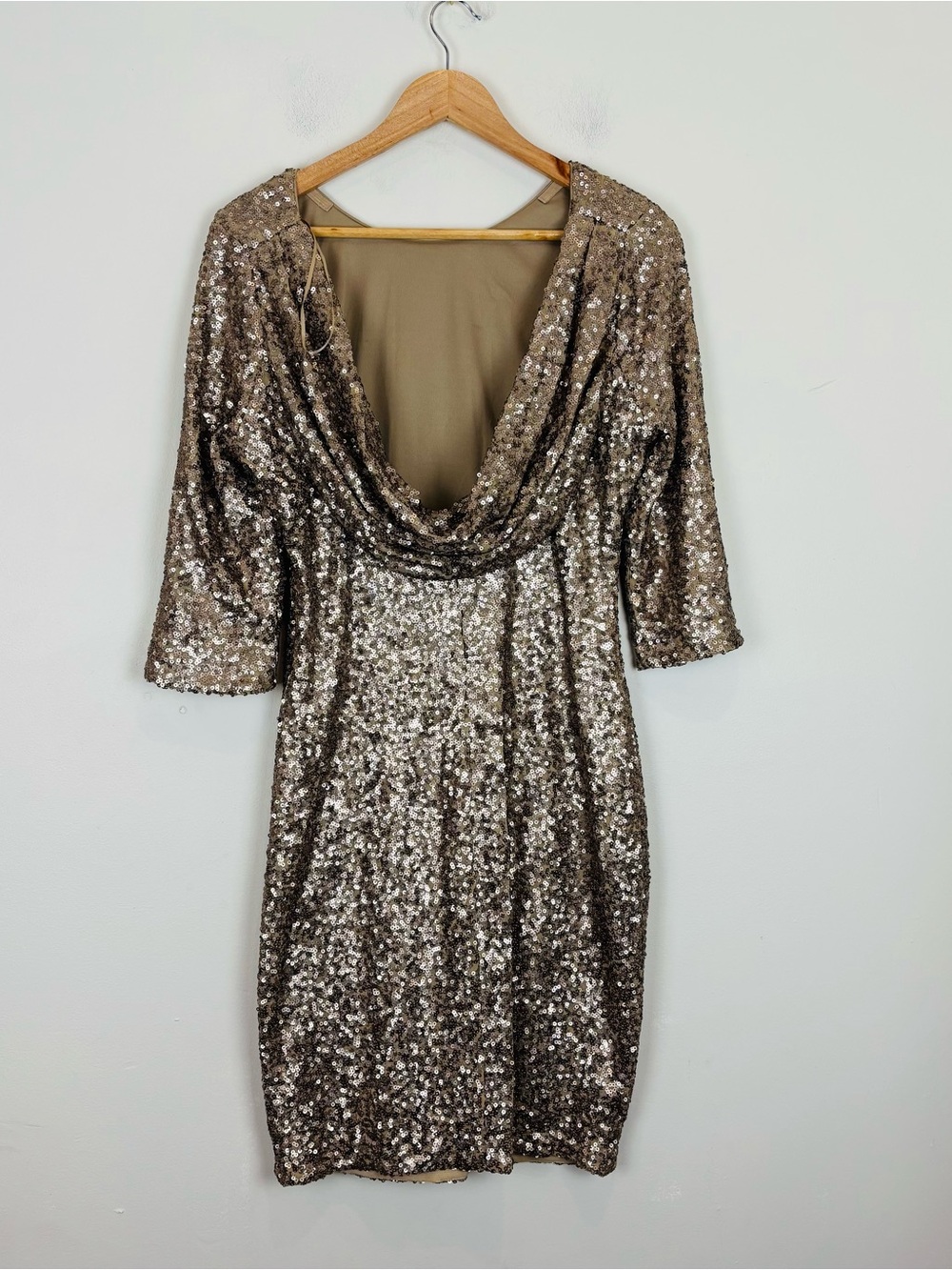 Belle Badgley Mischka Gold Bronze Sequin Cowl Back Cocktail Dress Size 12 - Picture 3 of 5